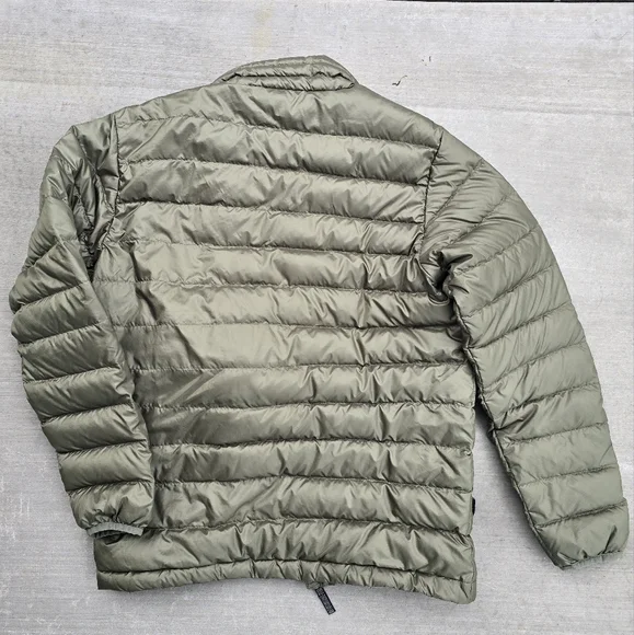 Patagonia Olive Green Puffer Jacket Youth XL 14 - Picture 3 of 4